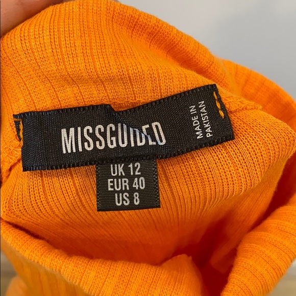 Missguided Ribbed Dress - Picture 2 of 3